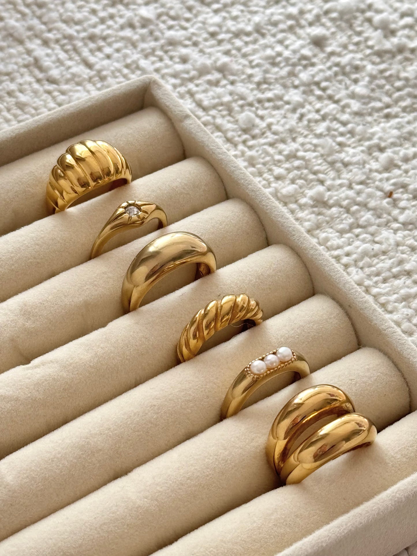 Ring with 3 pearls - REFA017