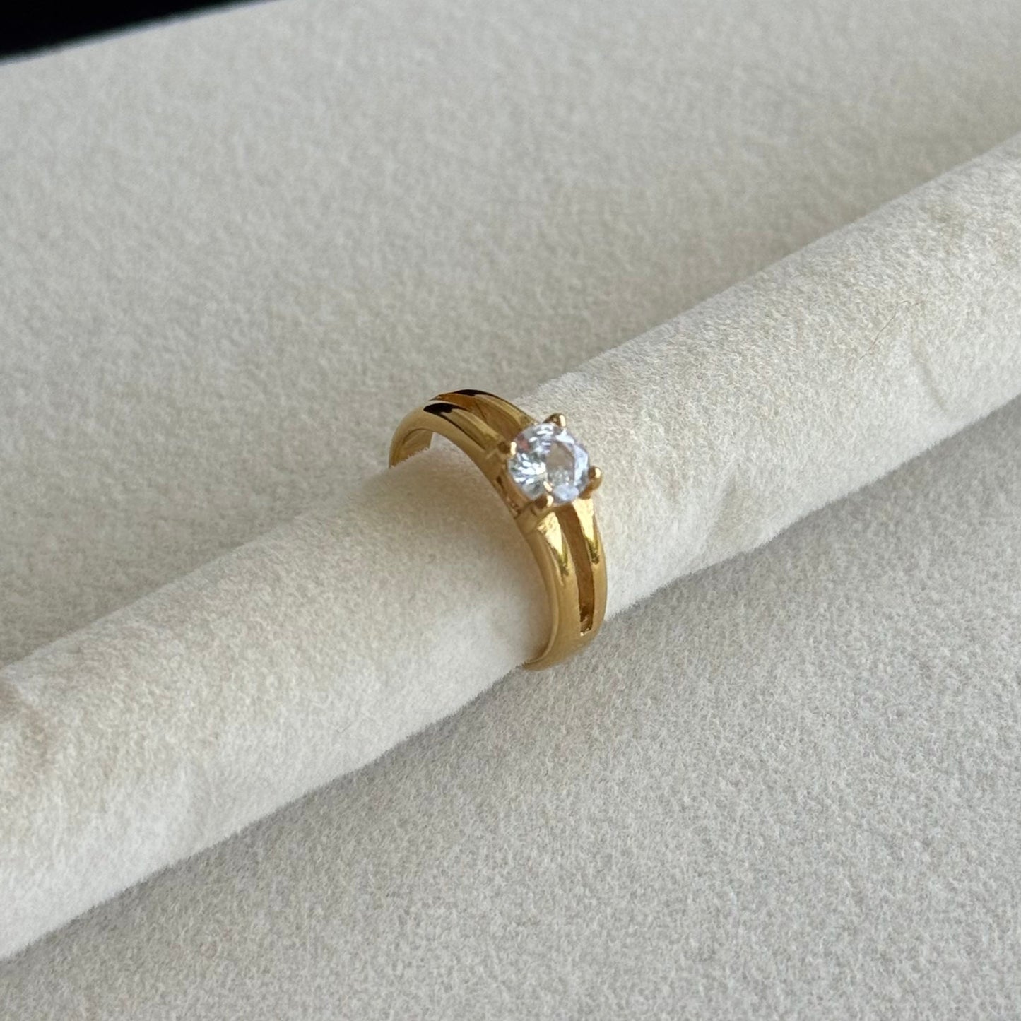 Bella Ring - REFA068