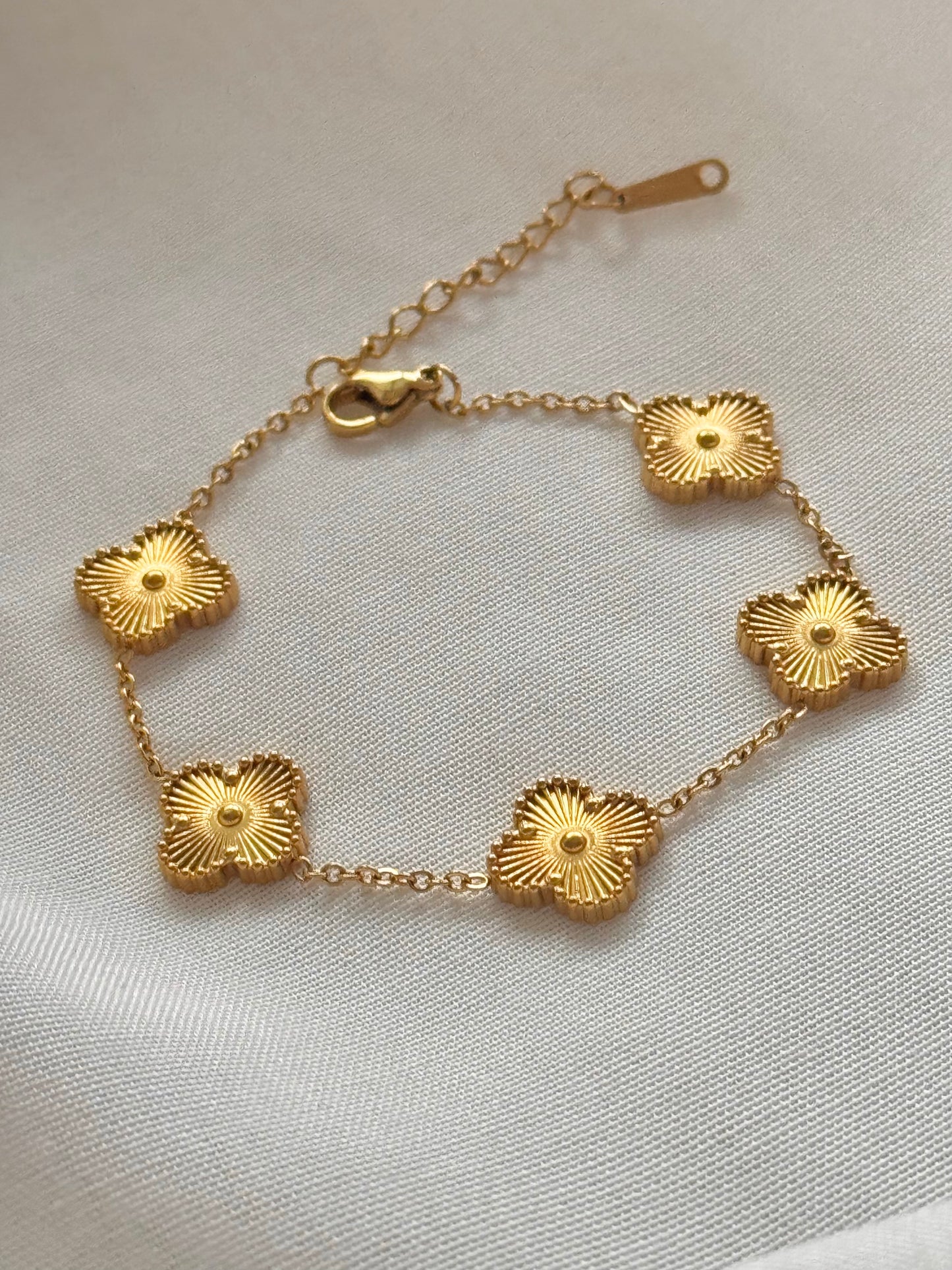 Van Bracelet - REFP005 / 033 / 048