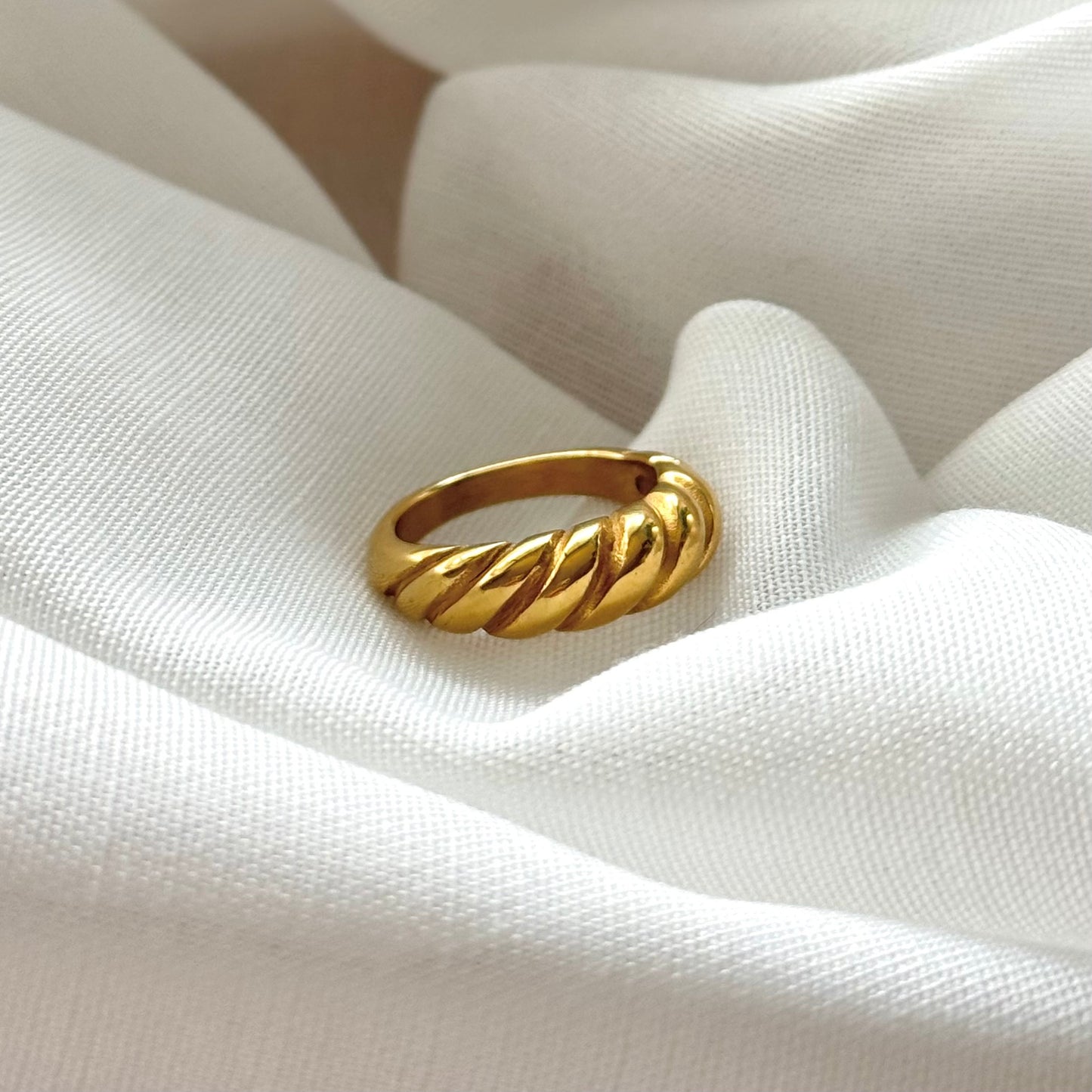 Sophie Ring - REFA002