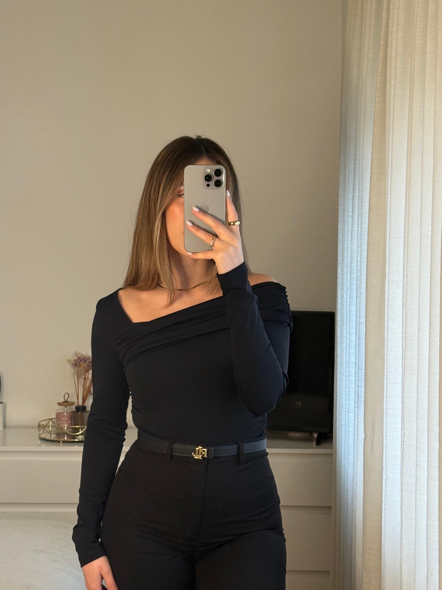 Body assimétrico - REFADI009