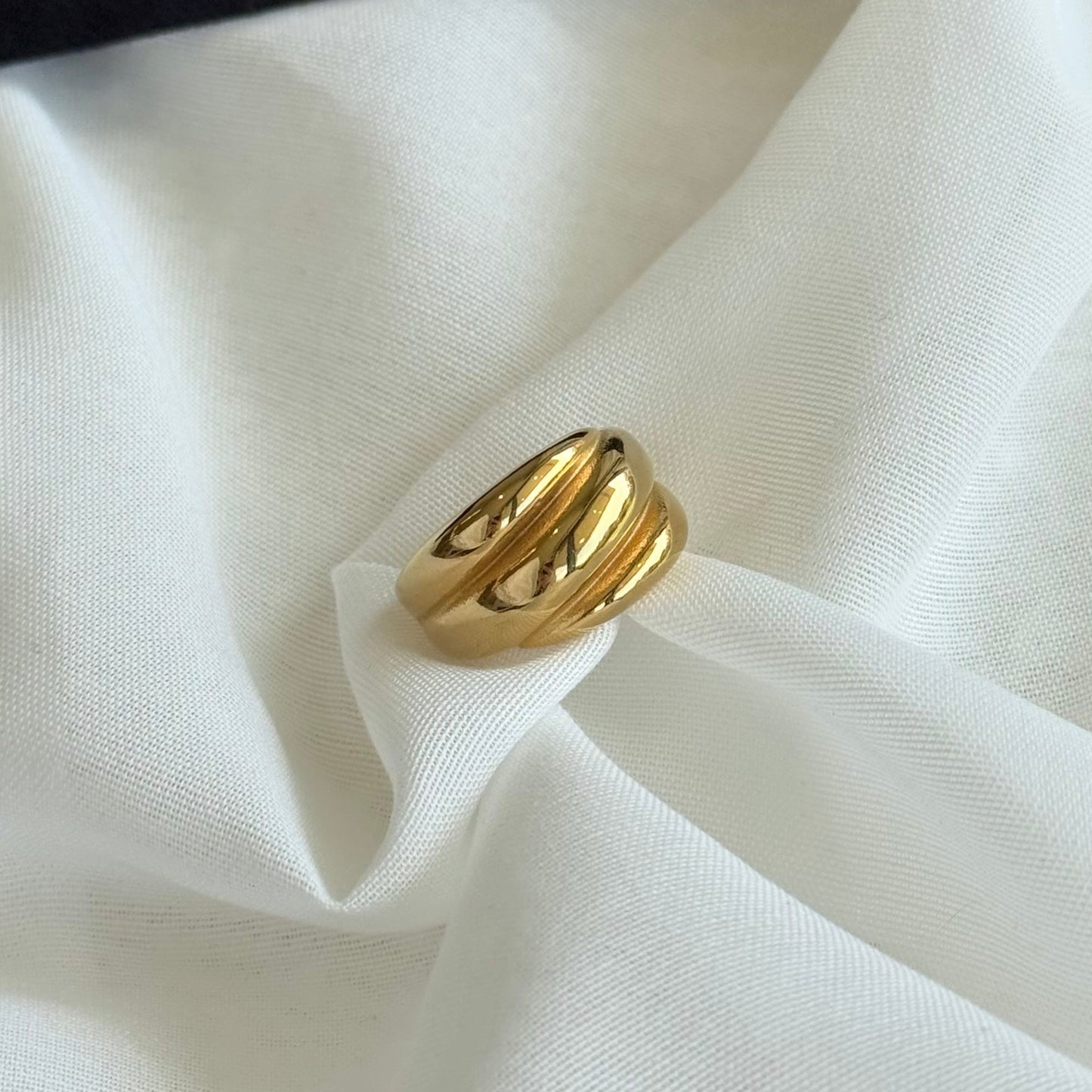 Natalie Ring - REFA063