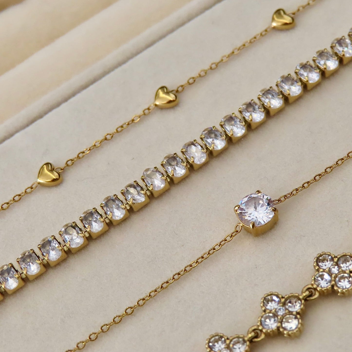 Hearts Bracelet - REFP085