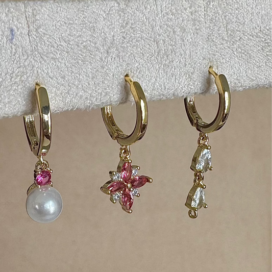 Hoop with flower pendant - REFB156